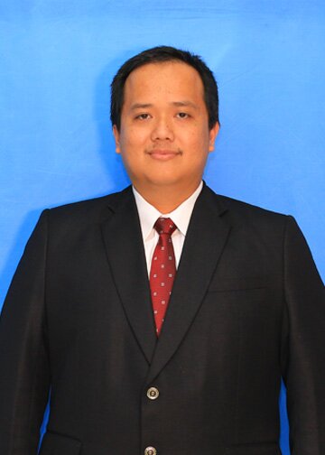 Dr. Carlof Sitompul